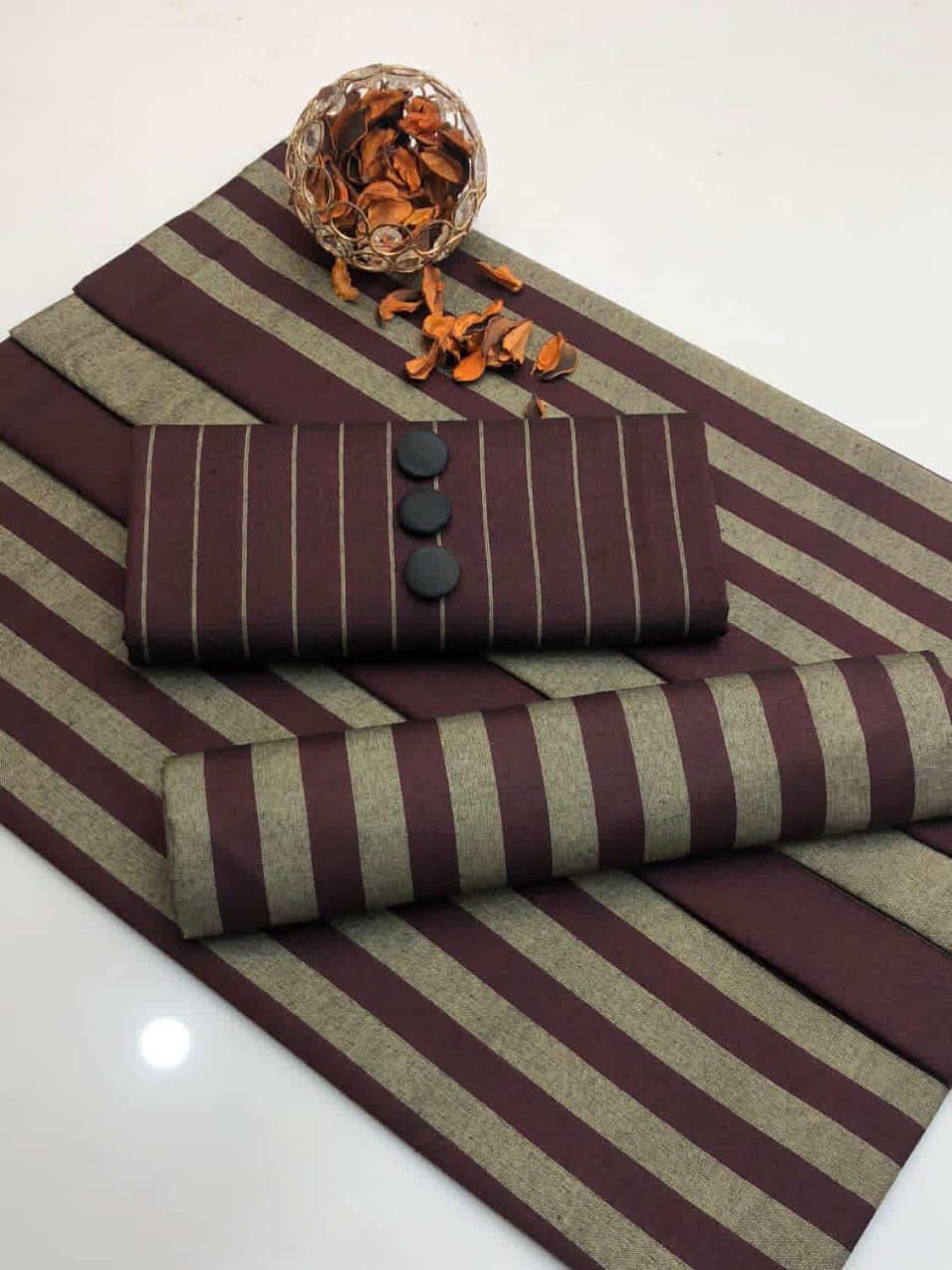 Khaadi Sussi 3 Piece Unstitched Suit with Velvet Strap Dupatta, Winter Collection ART-08 - Image 3
